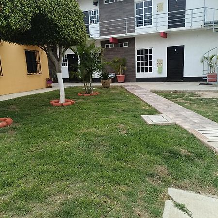 Casa Alebrijes Hotel San Agustin de las Juntas Екстериор снимка