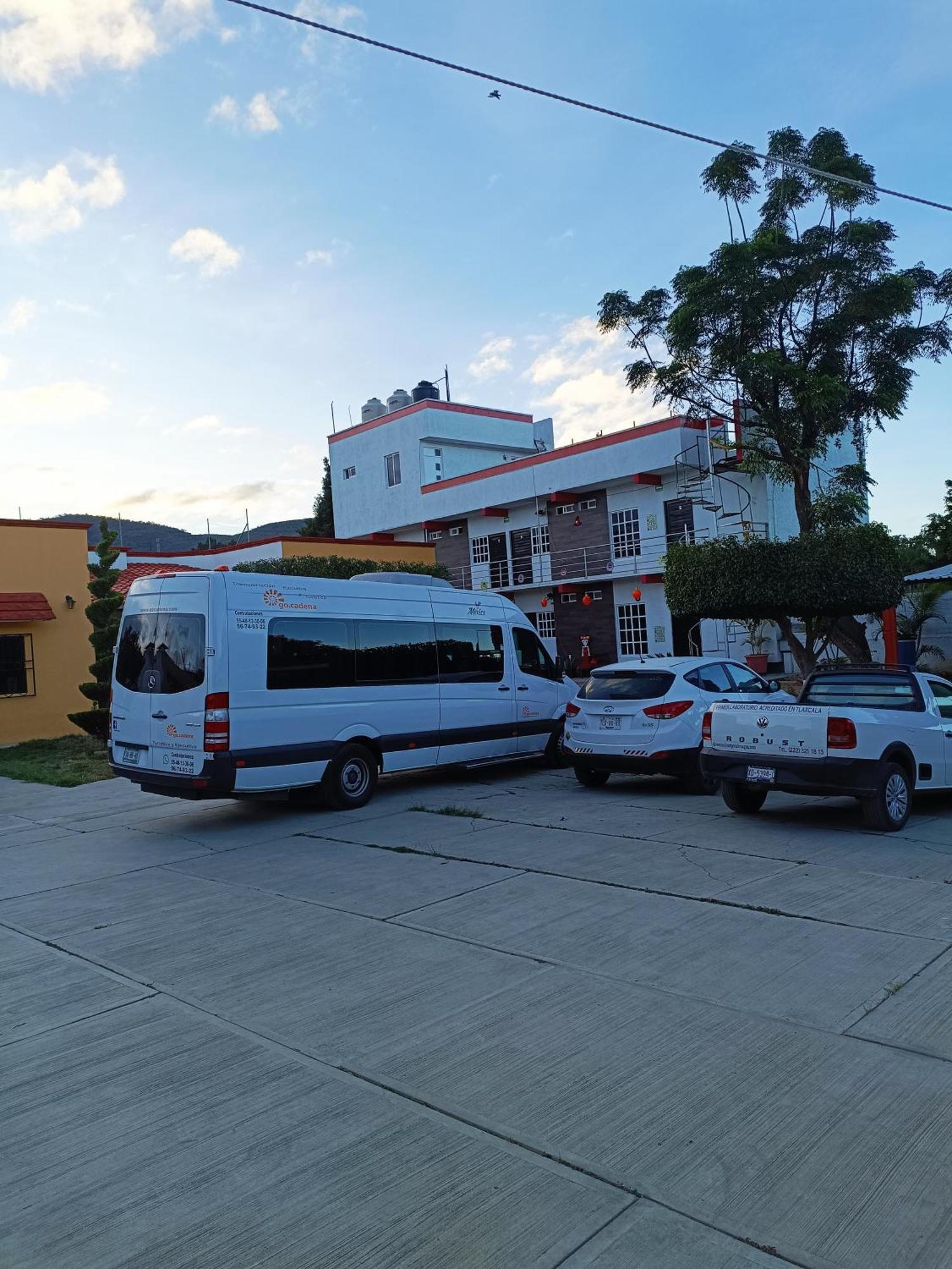 Casa Alebrijes Hotel San Agustin de las Juntas Екстериор снимка