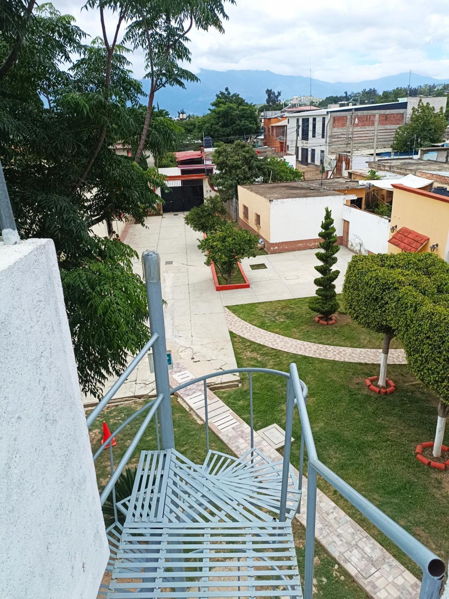 Casa Alebrijes Hotel San Agustin de las Juntas Екстериор снимка